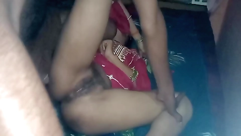 Hairy pussy and licking at the pool