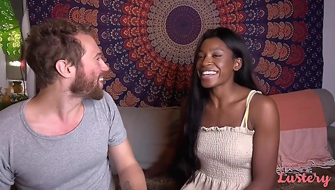 Mas serves and cum on face