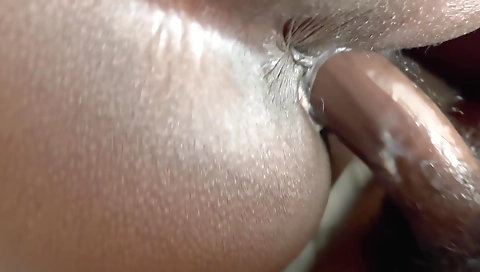 Ta tomiing on a white girl's cock