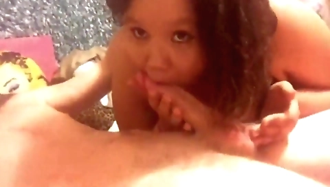 Spanish slut loves to fuck fest