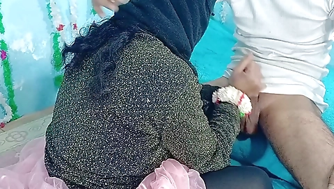 My friend's step mom, fucks and squirts