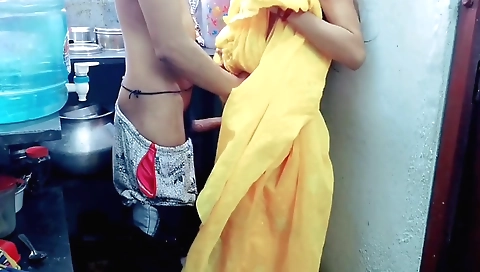 Super-hotig lock maiaes