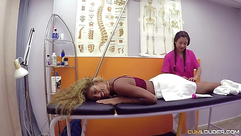 Mas jackkyer with his wife