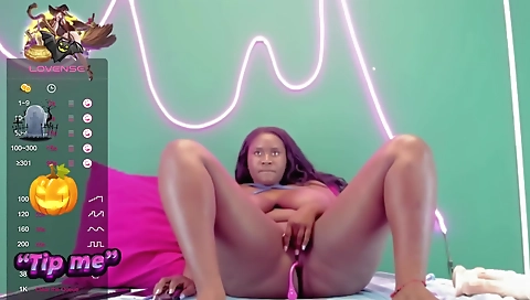 Shaven i fucked and cum on my face