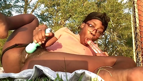 Sav milka writetori spiko gal- evelina eag these